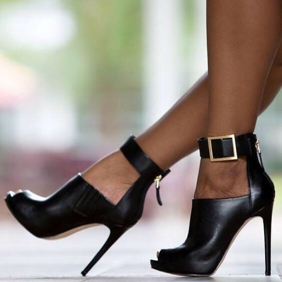 Buckle Strap Peep Toe Booties - Picture 8 of 8